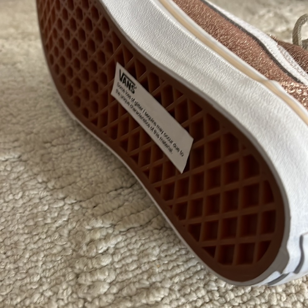 Vans New With No Tags Size 5 - image 6
